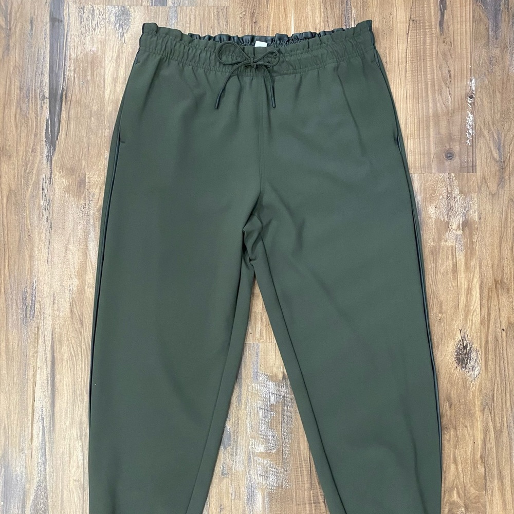 Athleta Metropolis Jogger - Picture 4 of 7